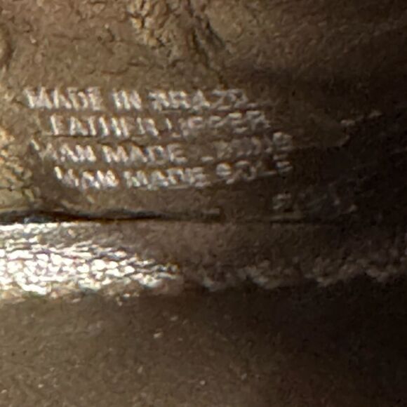 👡✨ Gianni Bini Metallic Gold Leather Flats – Size 6 ✨👡 - Picture 8 of 10